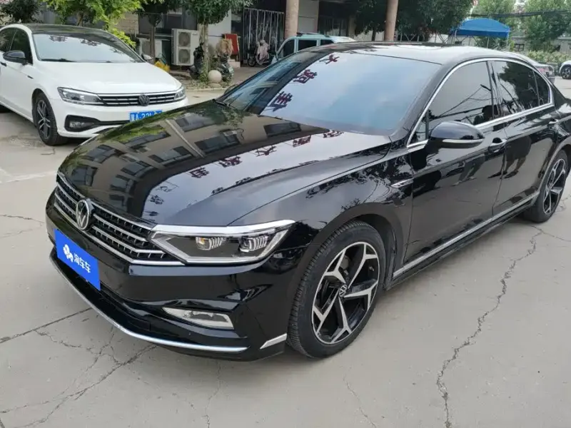 Volkswagen Magotan, 2023