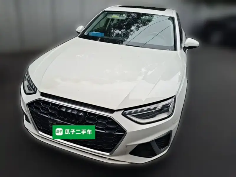 Audi A4L, 2020