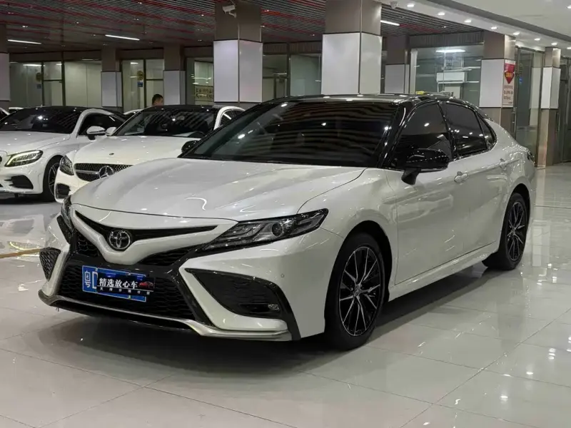 Toyota Camry, 2023