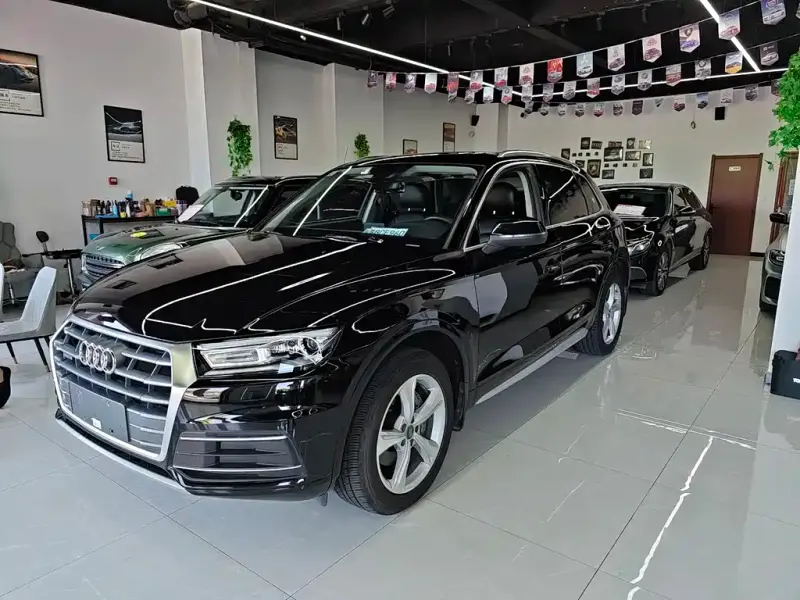 Audi Q5L, 2019