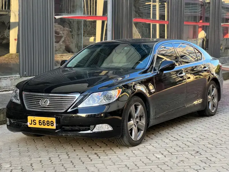 Lexus LS, 2007
