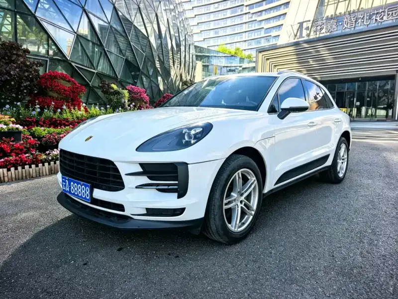 Porsche Macan, 2019
