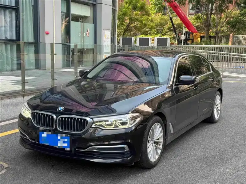 BMW 5 Series, 2020