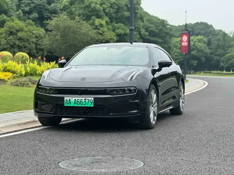 Zeekr 001, 2022