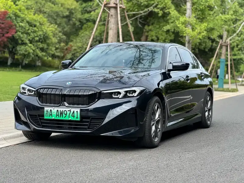 BMW i3, 2024