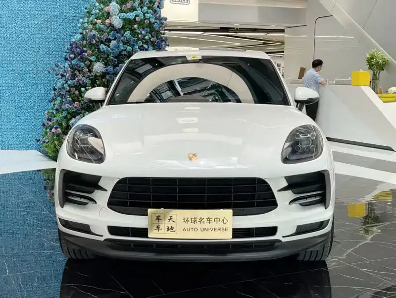 Porsche Macan, 2018