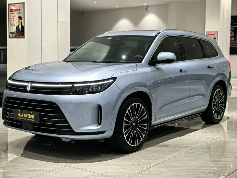 AITO M7, 2023