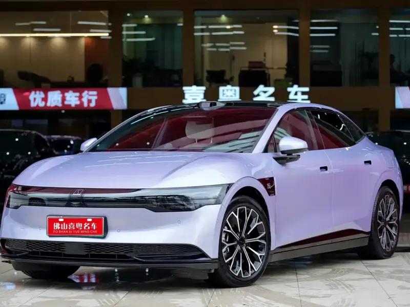 Zeekr 007, 2025