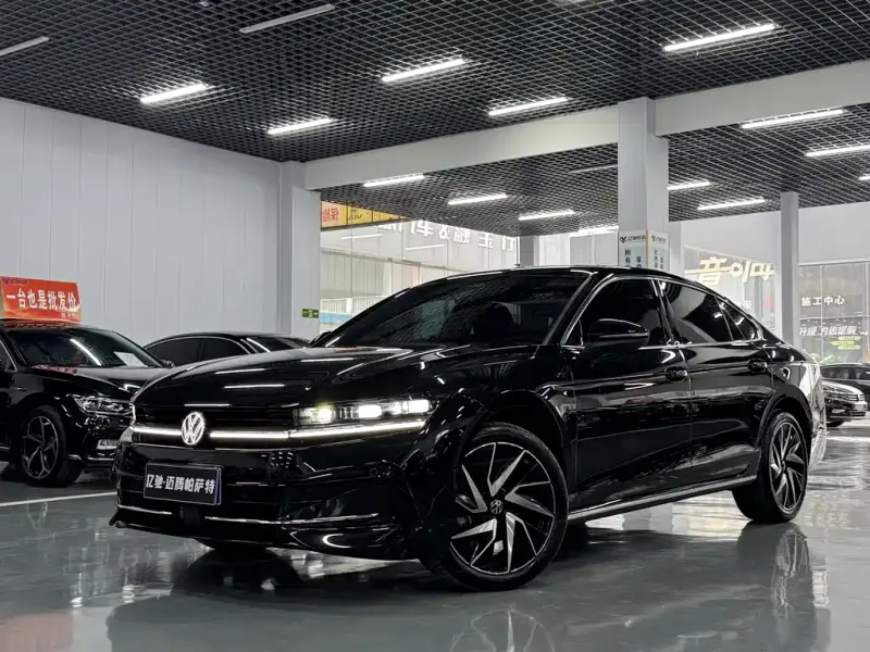 Volkswagen Magotan, 2025