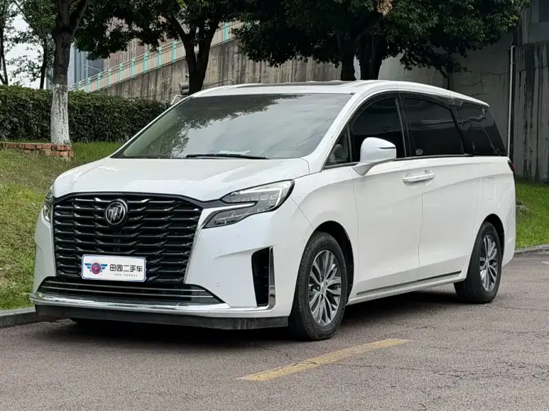 Buick GL8, 2022