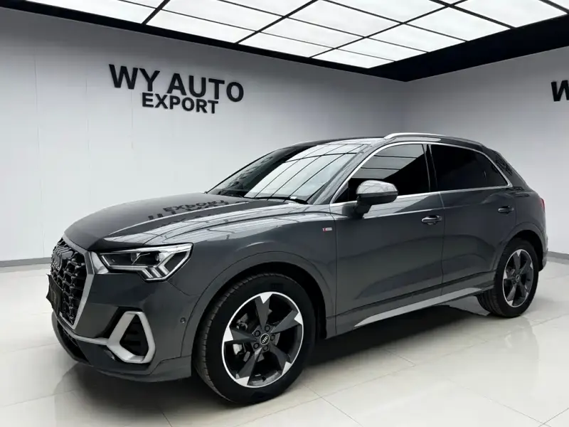 Audi Q3, 2022