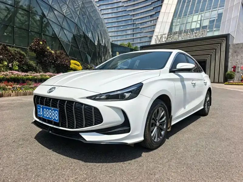 MG MG5, 2025