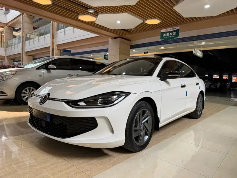 Volkswagen Lamando, 2022