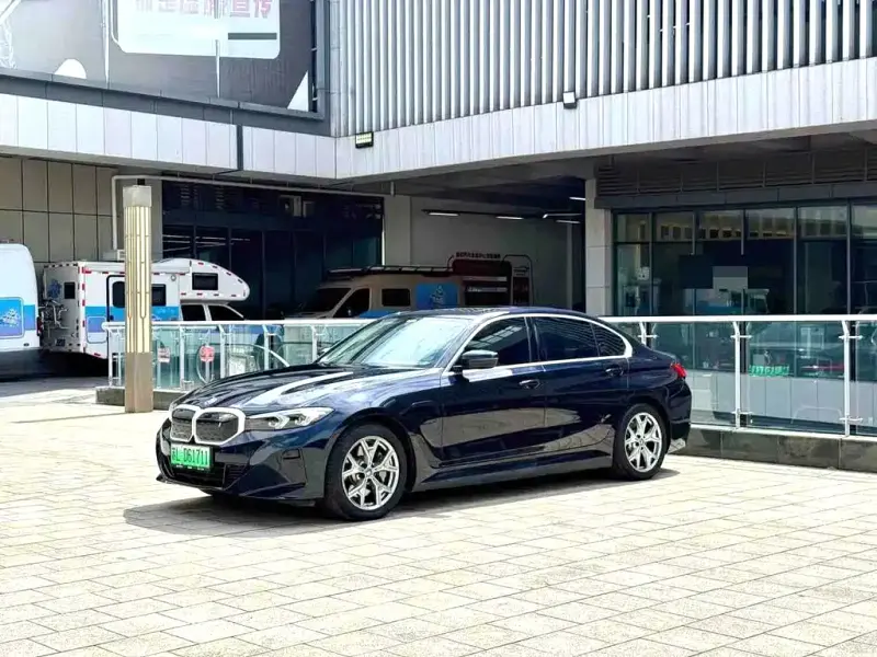 BMW i3, 2023