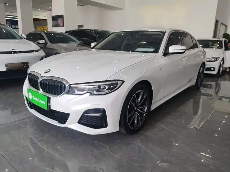 BMW 3 Series, 2021