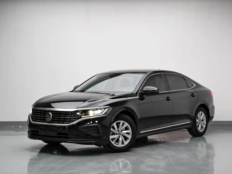 Volkswagen Passat, 2022