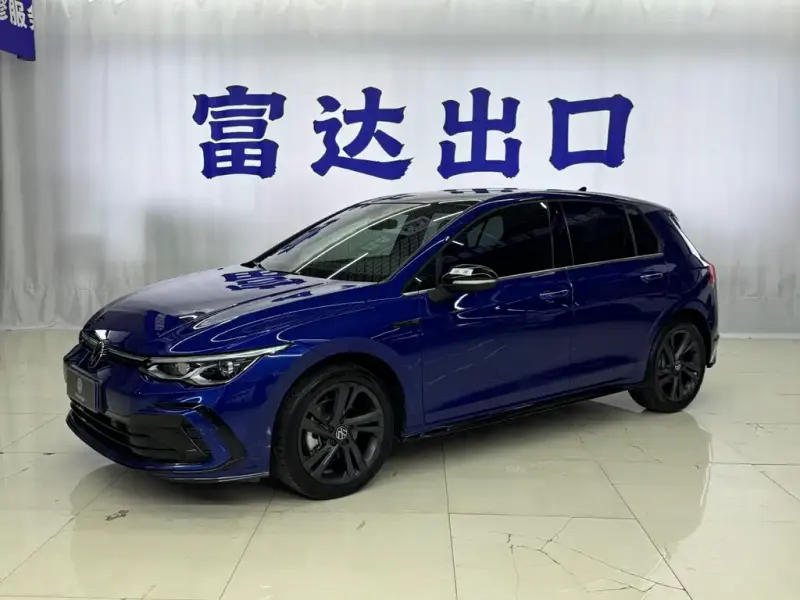 Volkswagen Golf, 2022