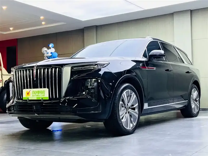 Hongqi E-HS9, 2023