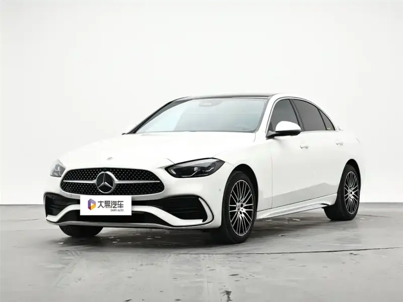 Mercedes-Benz C-Class, 2024