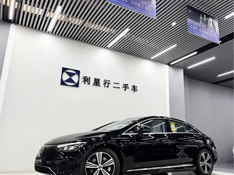 Mercedes-Benz EQE, 2025