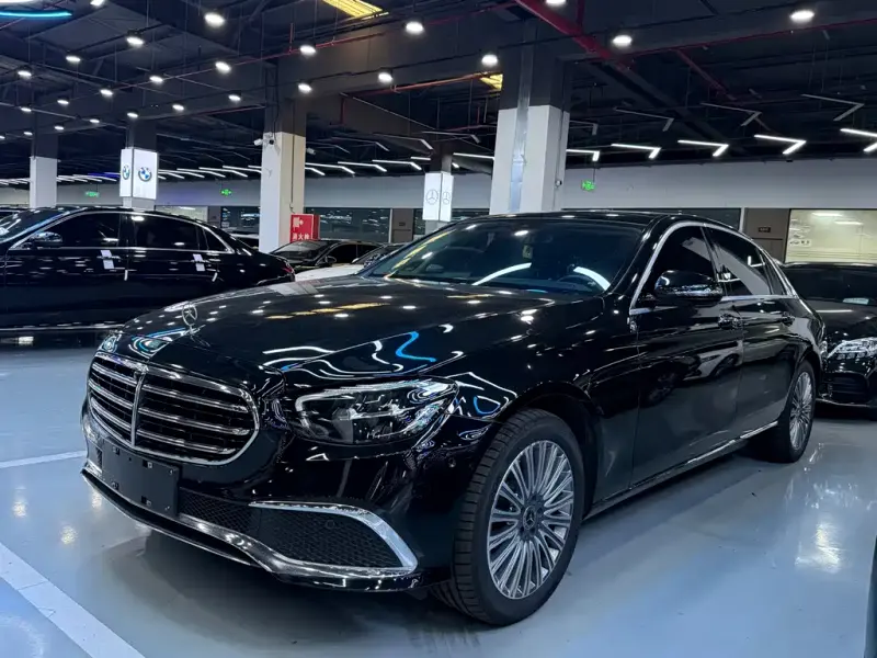 Mercedes-Benz E-Class, 2022
