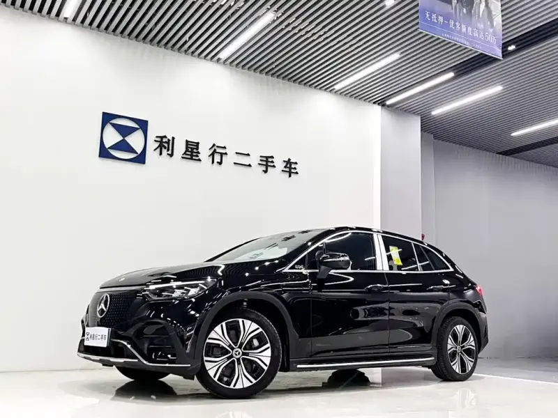 Mercedes-Benz EQE SUV, 2025