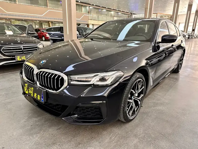 BMW 5 Series, 2023