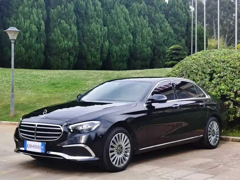 Mercedes-Benz E-Class, 2023