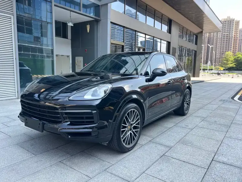 Porsche Cayenne, 2021