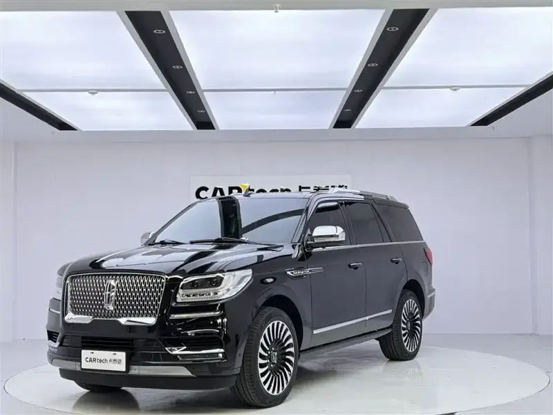 Lincoln Navigator, 2021