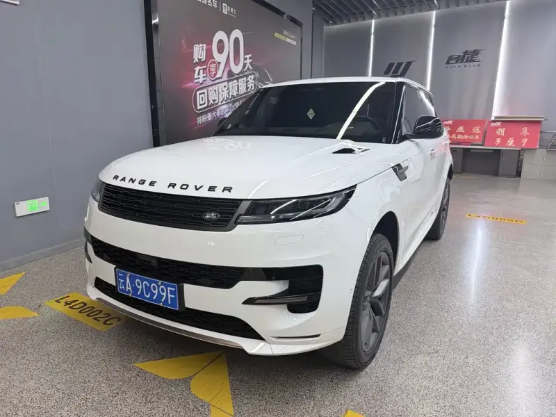 Land Rover Sport, 2025