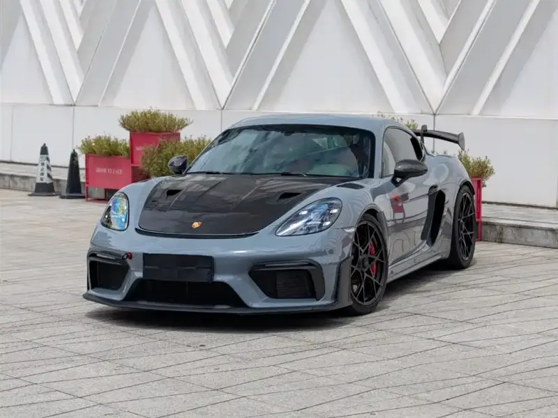 Porsche 718, 2024