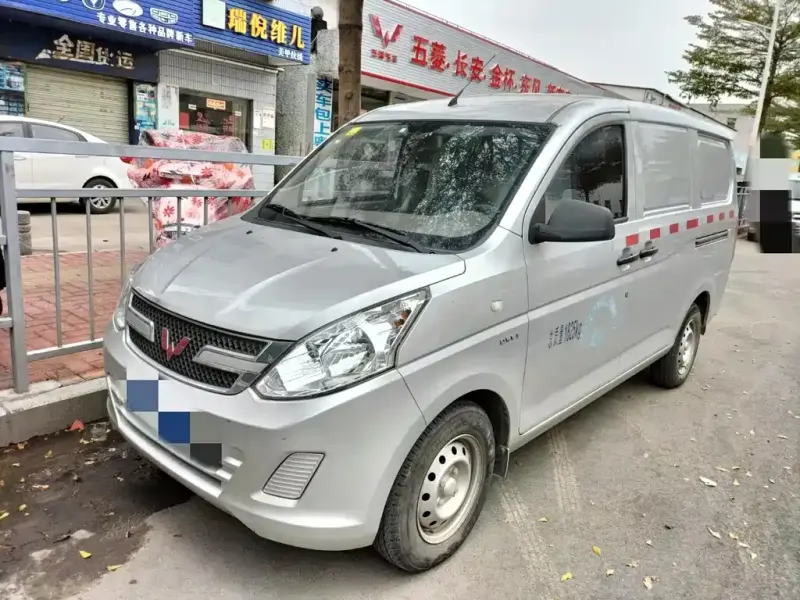 Wuling Rongguang V, 2019