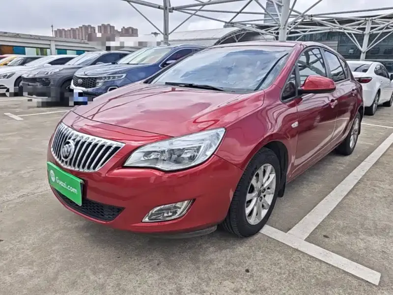 Buick Excelle, 2015