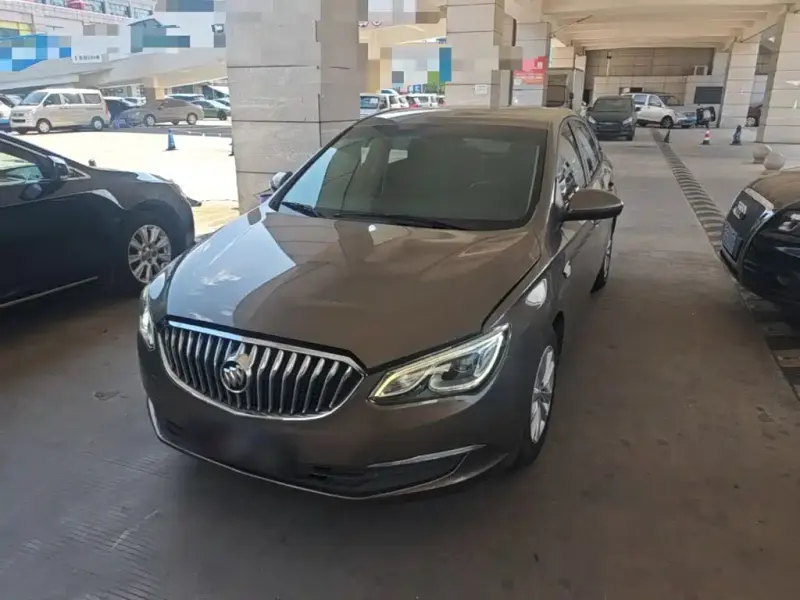 Buick Excelle, 2015