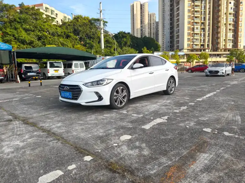 Hyundai Elantra, 2018