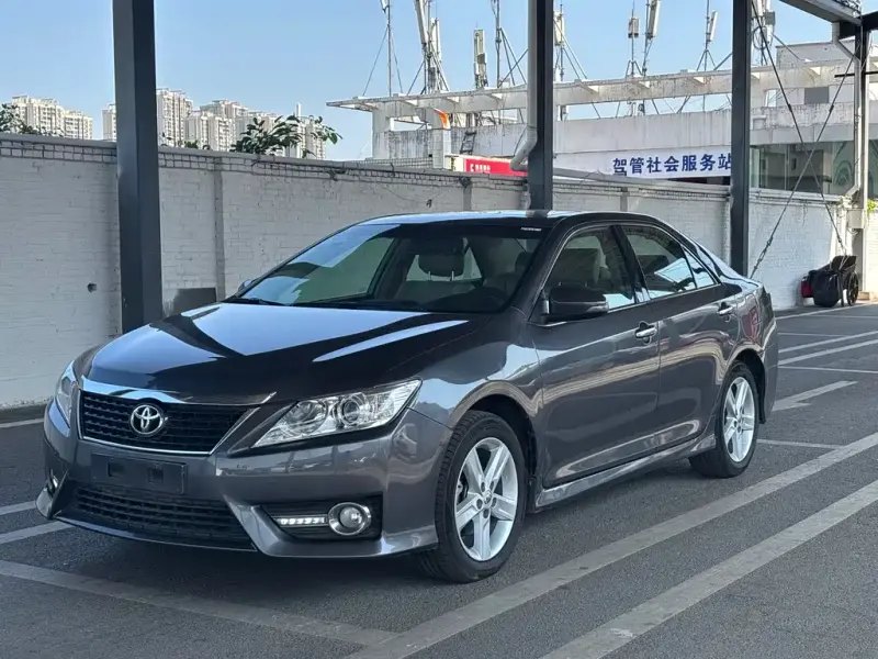 Toyota Camry, 2013