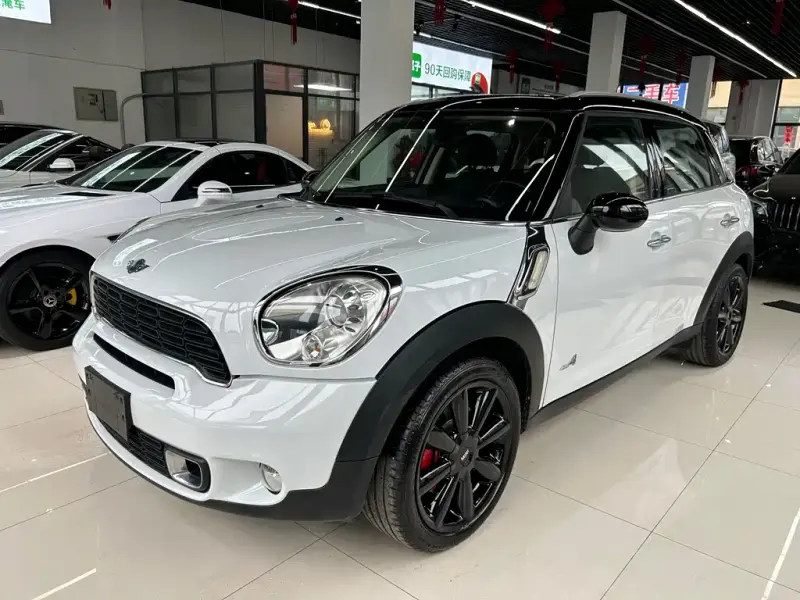 MINI Countryman, 2013