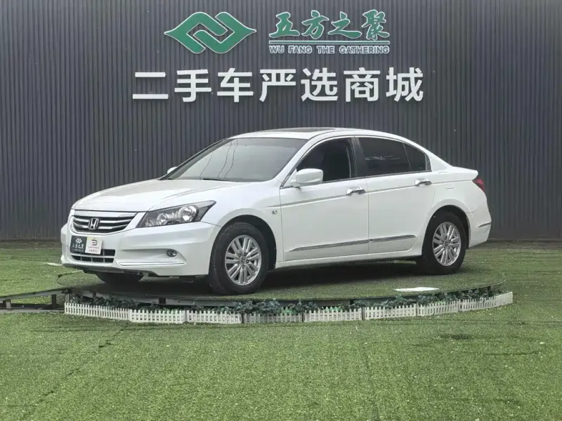 Honda Accord, 2013