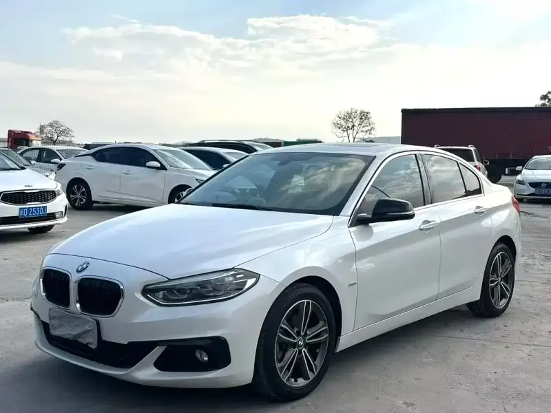 BMW 1 Series, 2018