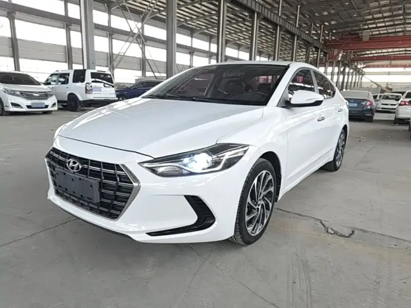 Hyundai Elantra, 2020