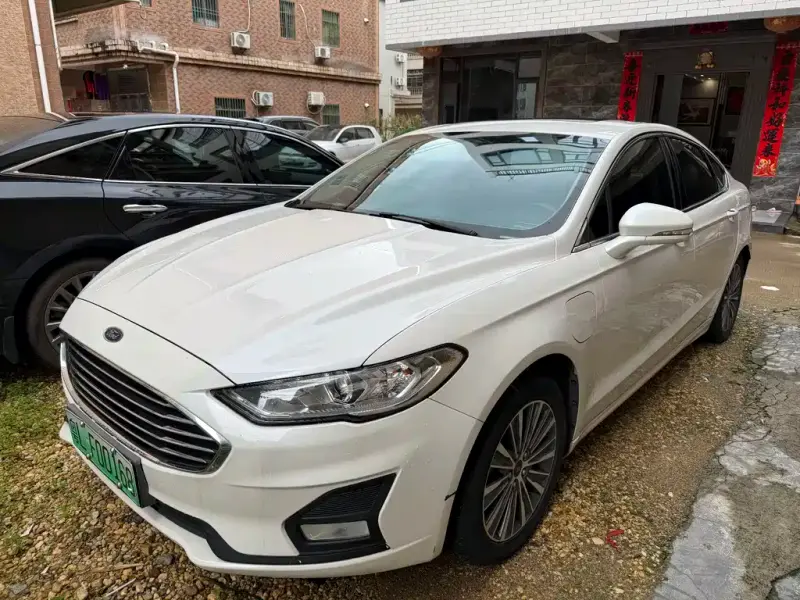 Ford Mondeo New Energy, 2020