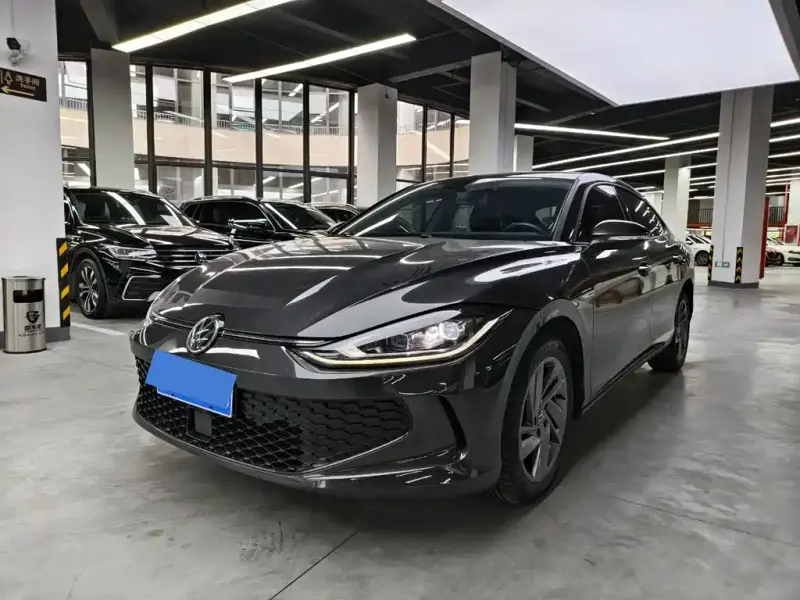 Volkswagen Lamando, 2023