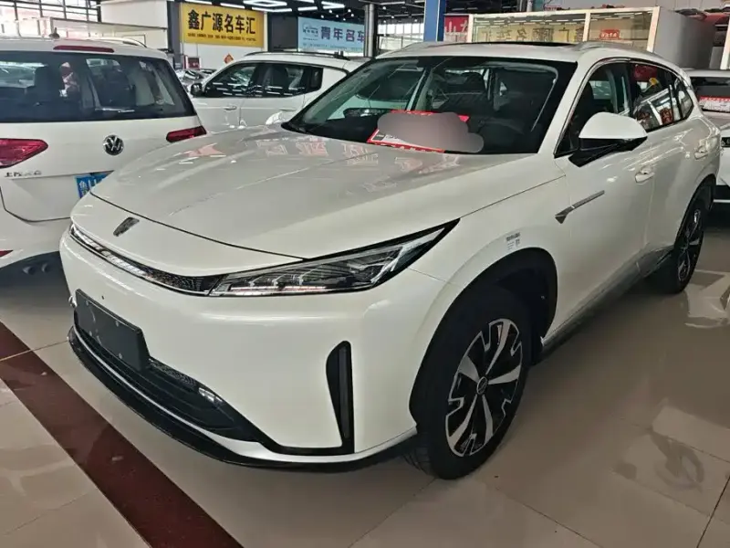 Roewe D5X DMH, 2024