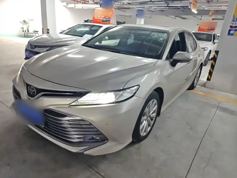 Toyota Camry, 2018