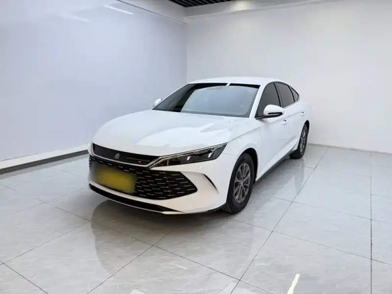 BYD Qin L, 2025
