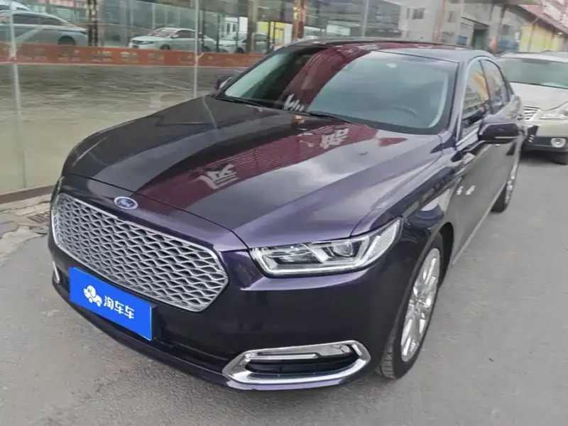 Ford Taurus, 2016