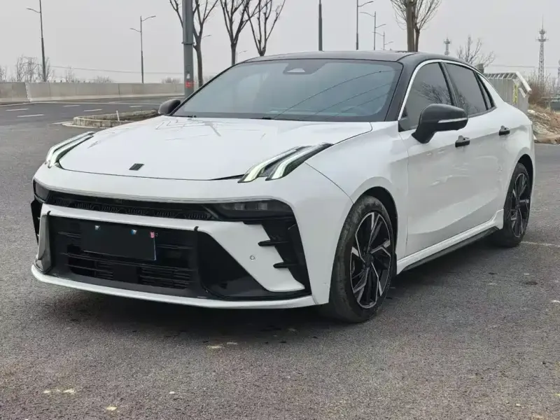 Lynk & Co 03, 2025