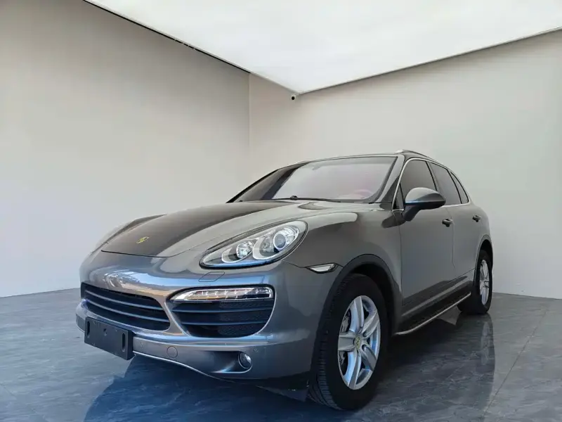 Porsche Cayenne, 2011