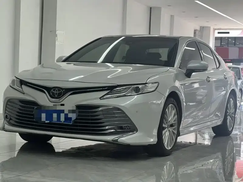 Toyota Camry, 2020